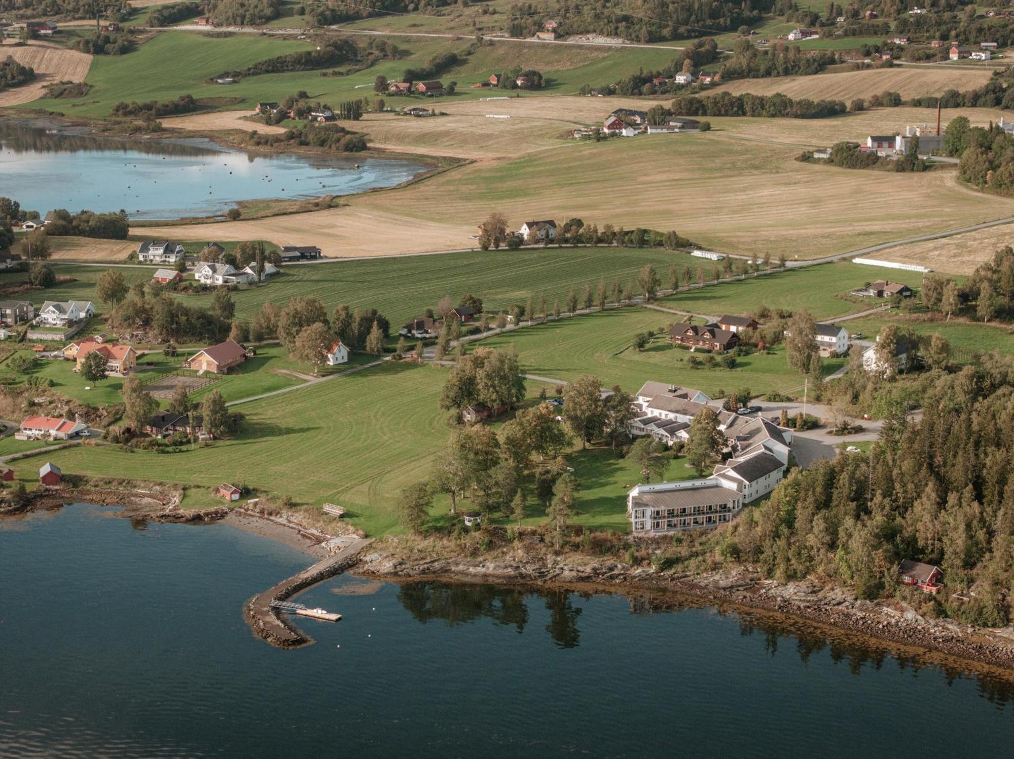 Jegtvolden Fjordhotell Straumen  Exterior foto